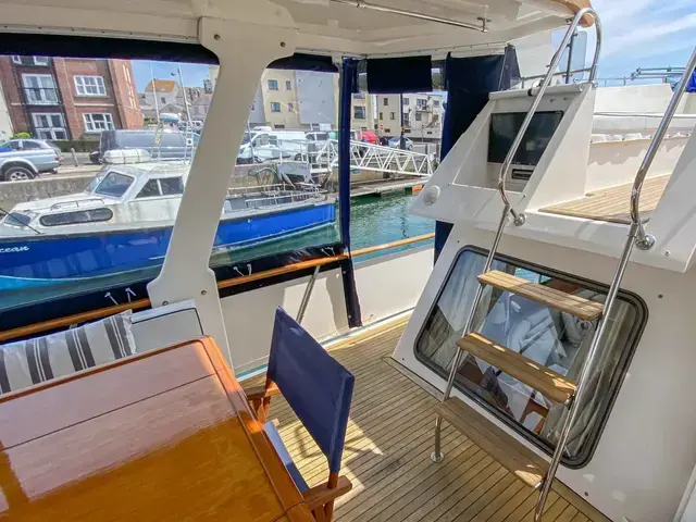 Trader 54 Sundeck