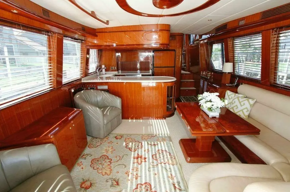 2006 Hampton 55 ft