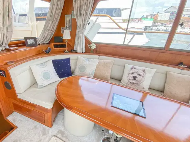 Trader 54 Sundeck