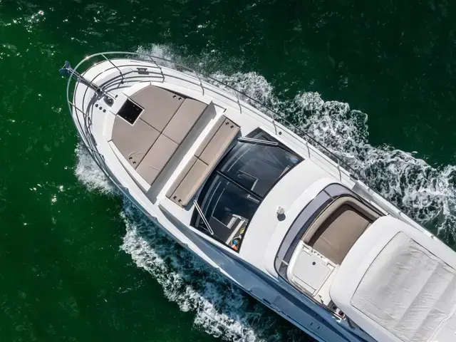 Azimut Custom