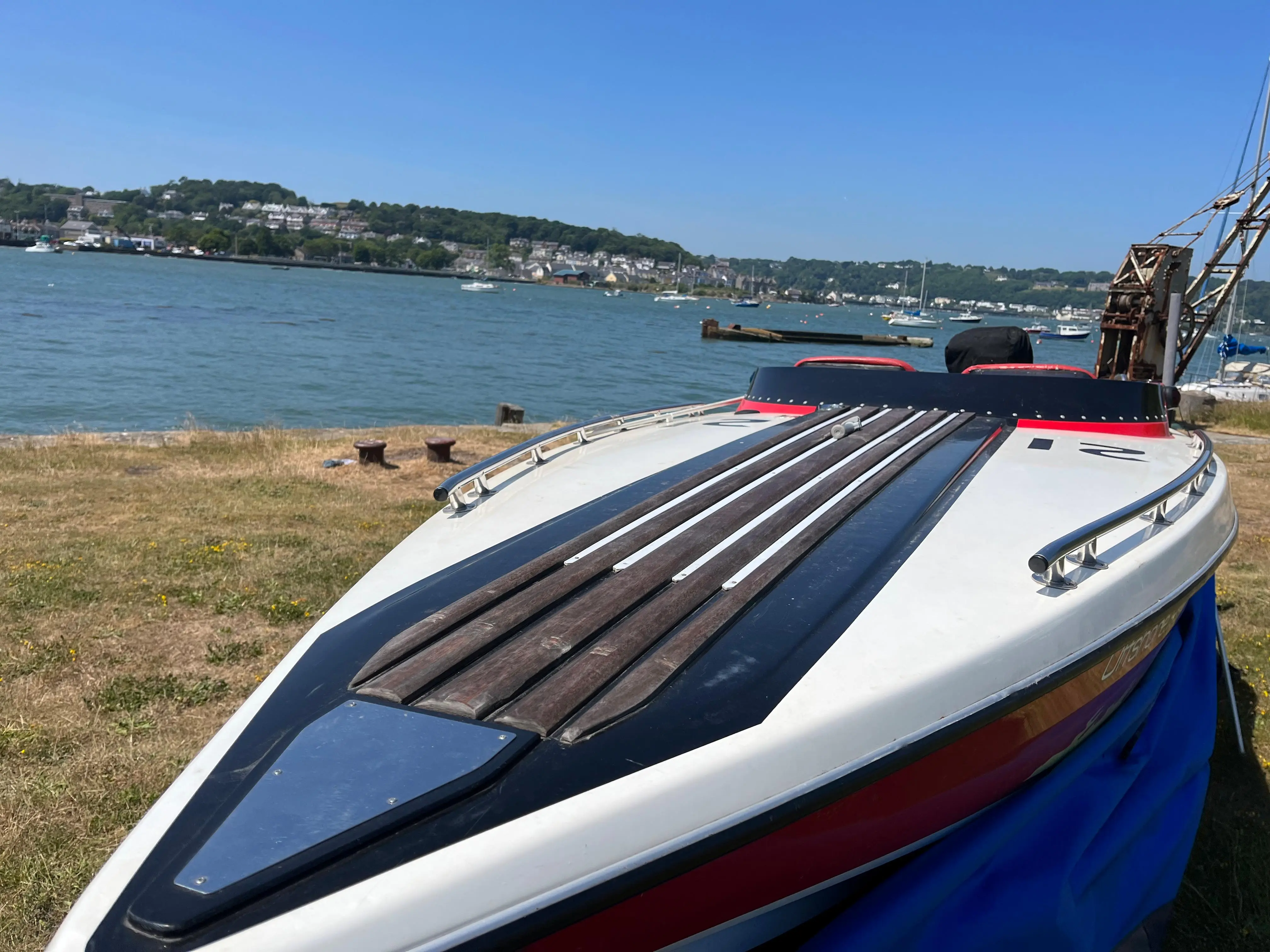 1994 Phantom 21 sports boat