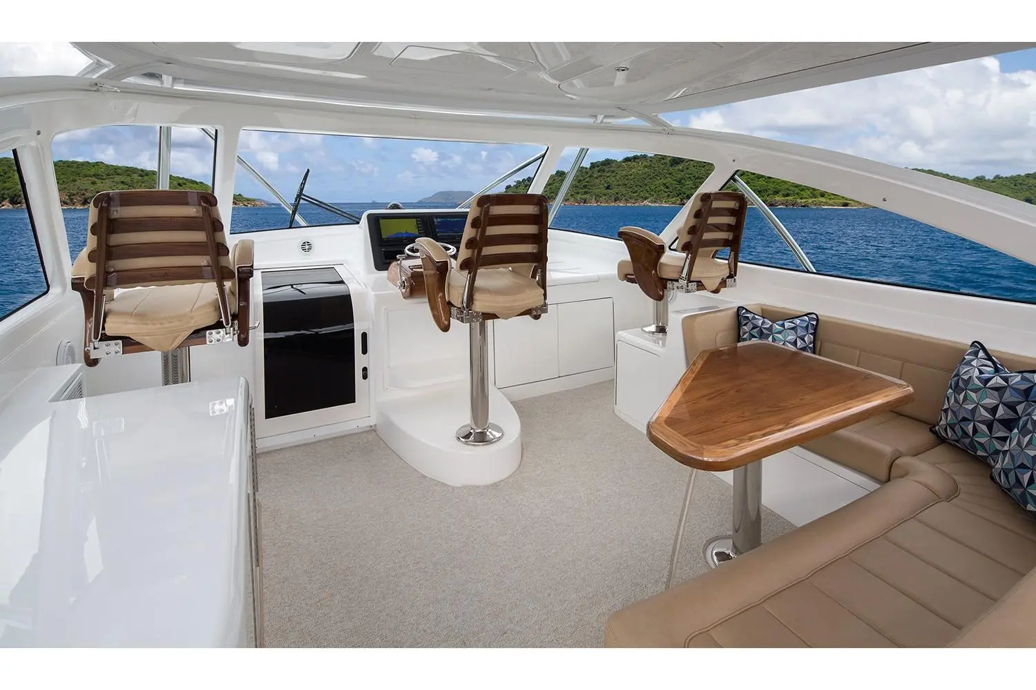 2018 Viking 44 open