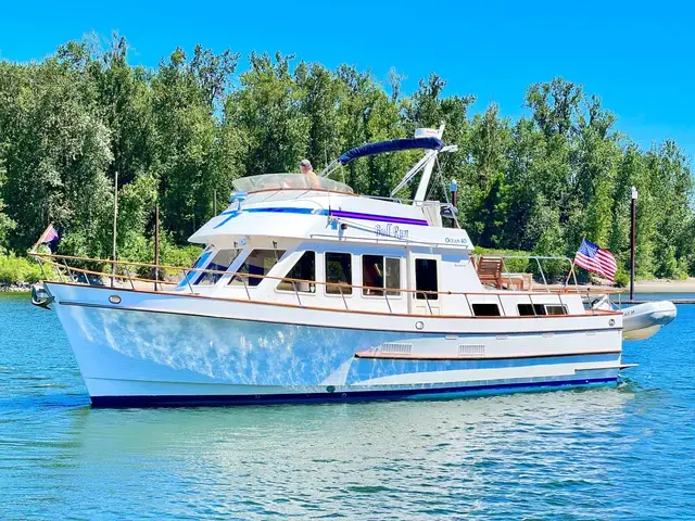 Ocean Alexander 40 Double Cabin