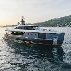 2025 Azimut Magellano 30