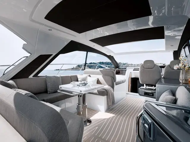 Azimut Atlantis 51