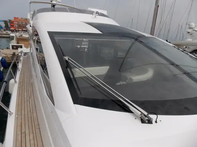 Sunseeker Manhattan 68