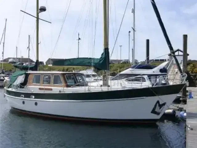 Dartsailer 38