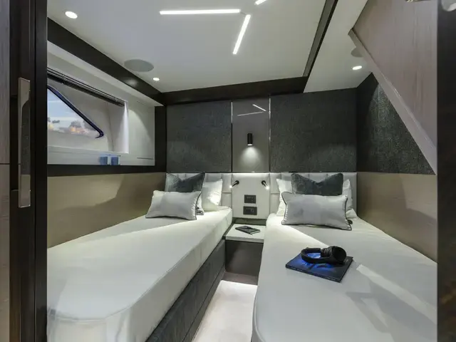 Sunseeker Manhattan 68