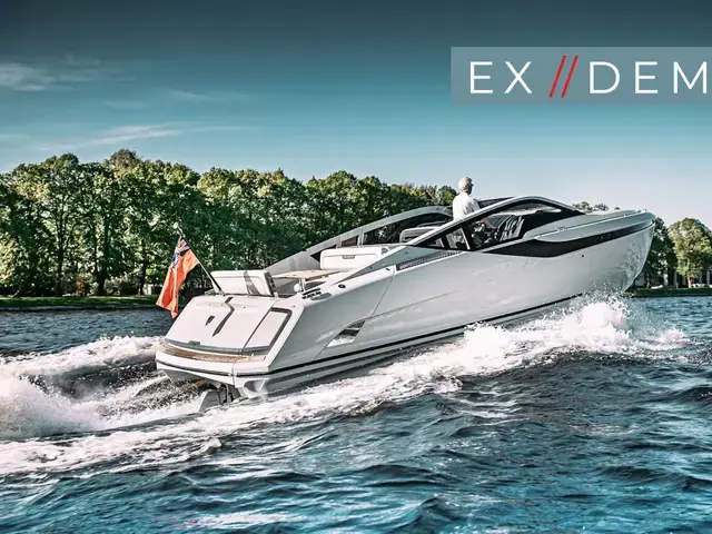 Fairline F Line 33