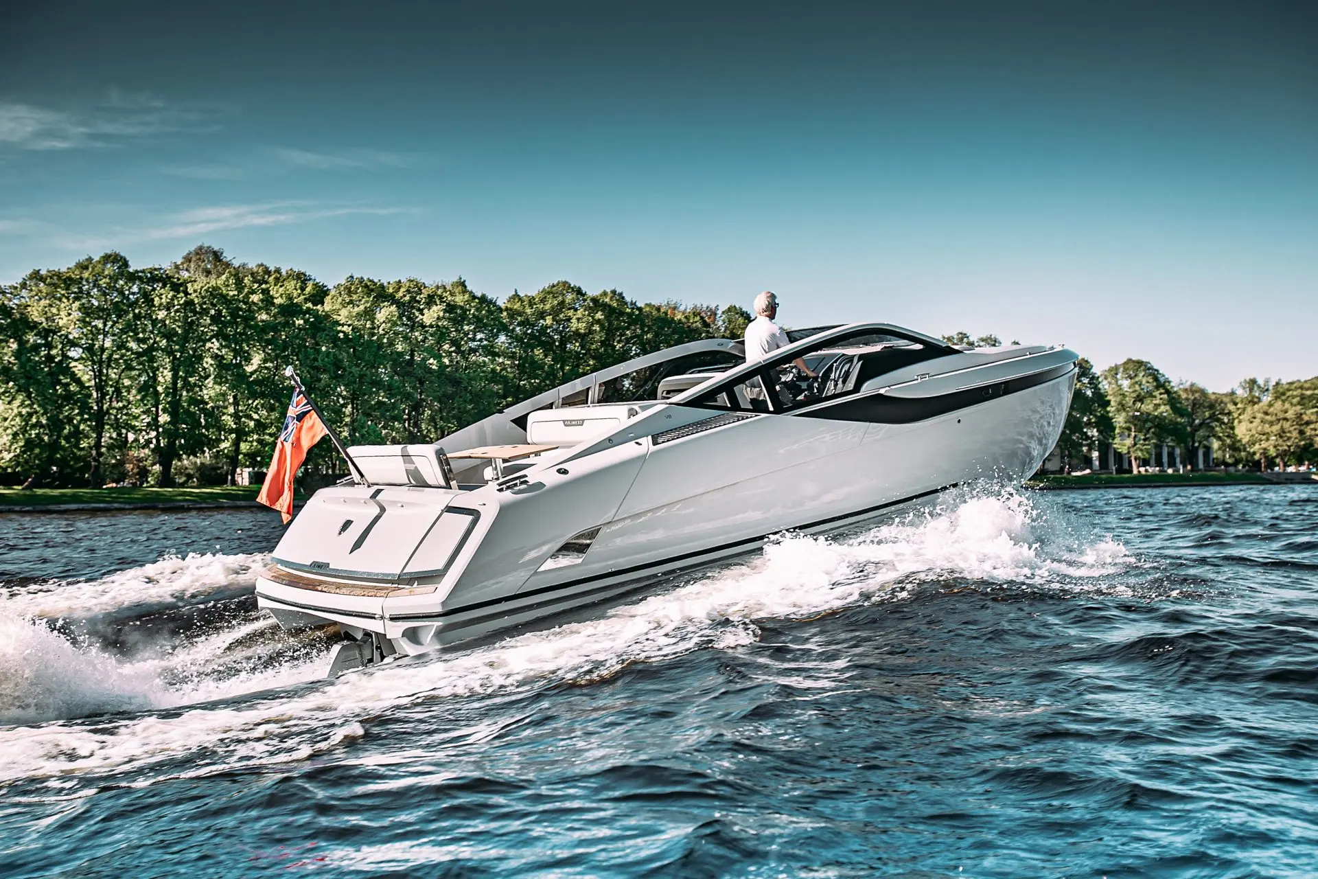 2021 Fairline f line 33