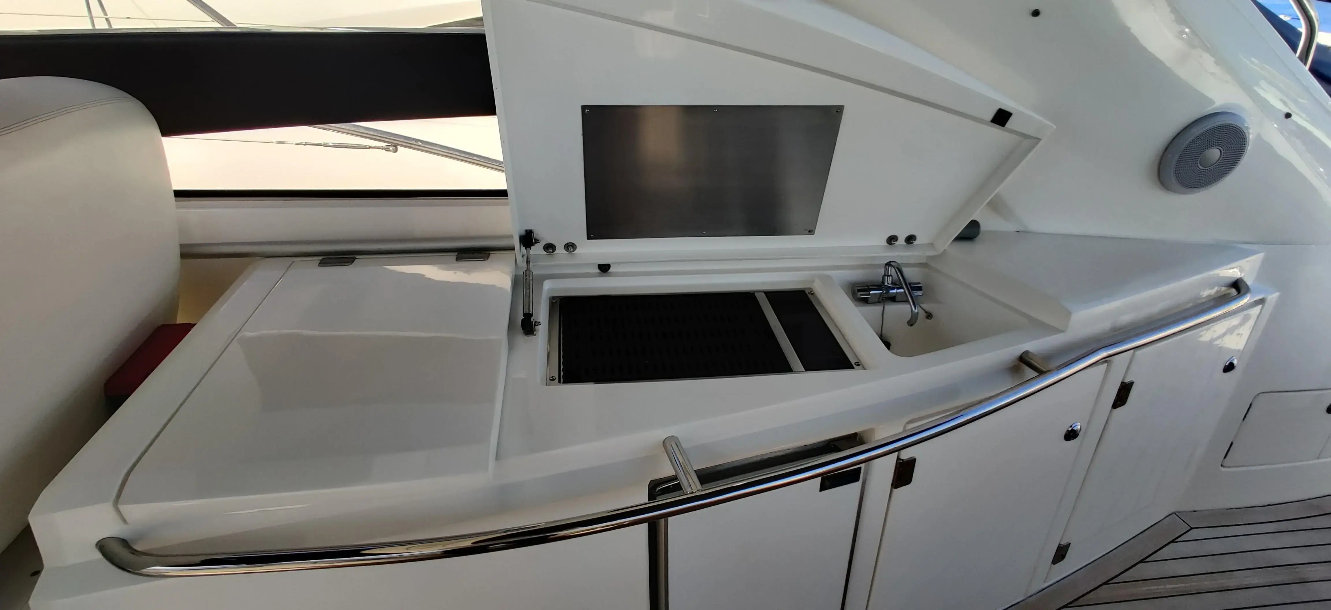 2005 Sunseeker predator 55