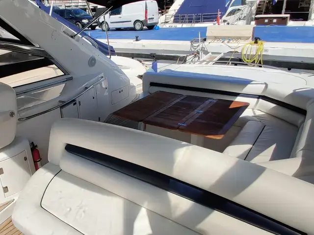 Sunseeker Predator 55