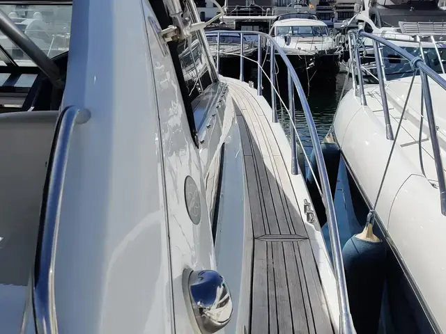 Sunseeker Predator 55