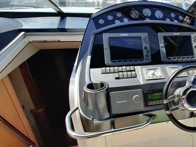 Sunseeker Predator 55