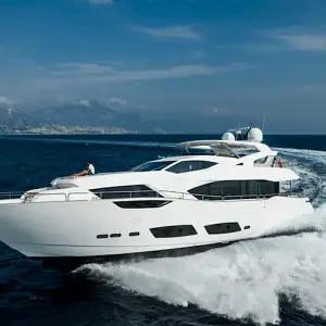 2016 Sunseeker Yacht 95