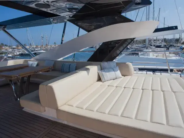 Sunseeker Yacht 86