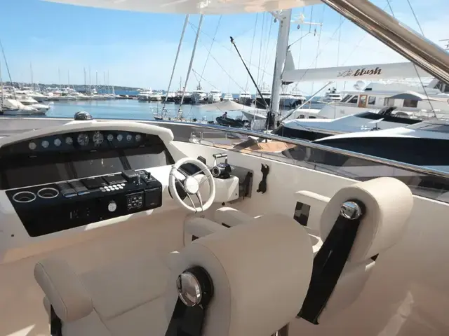 Sunseeker Yacht 95