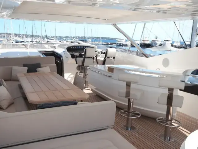 Sunseeker Yacht 95