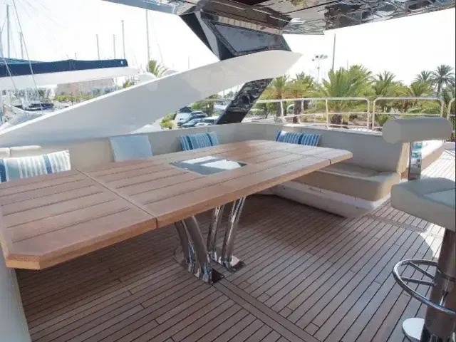 Sunseeker Yacht 86