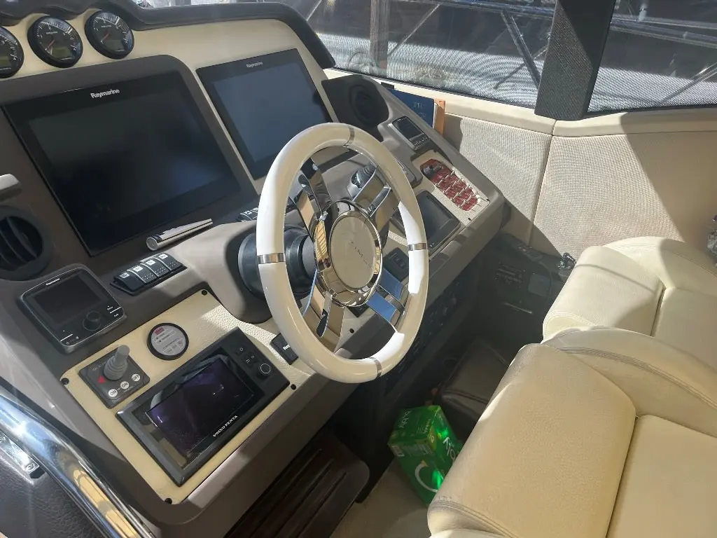 2014 Azimut 55 s