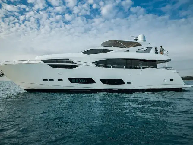 Sunseeker Yacht 95