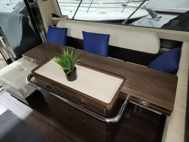 Azimut 55s