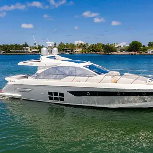 2019 Azimut S6