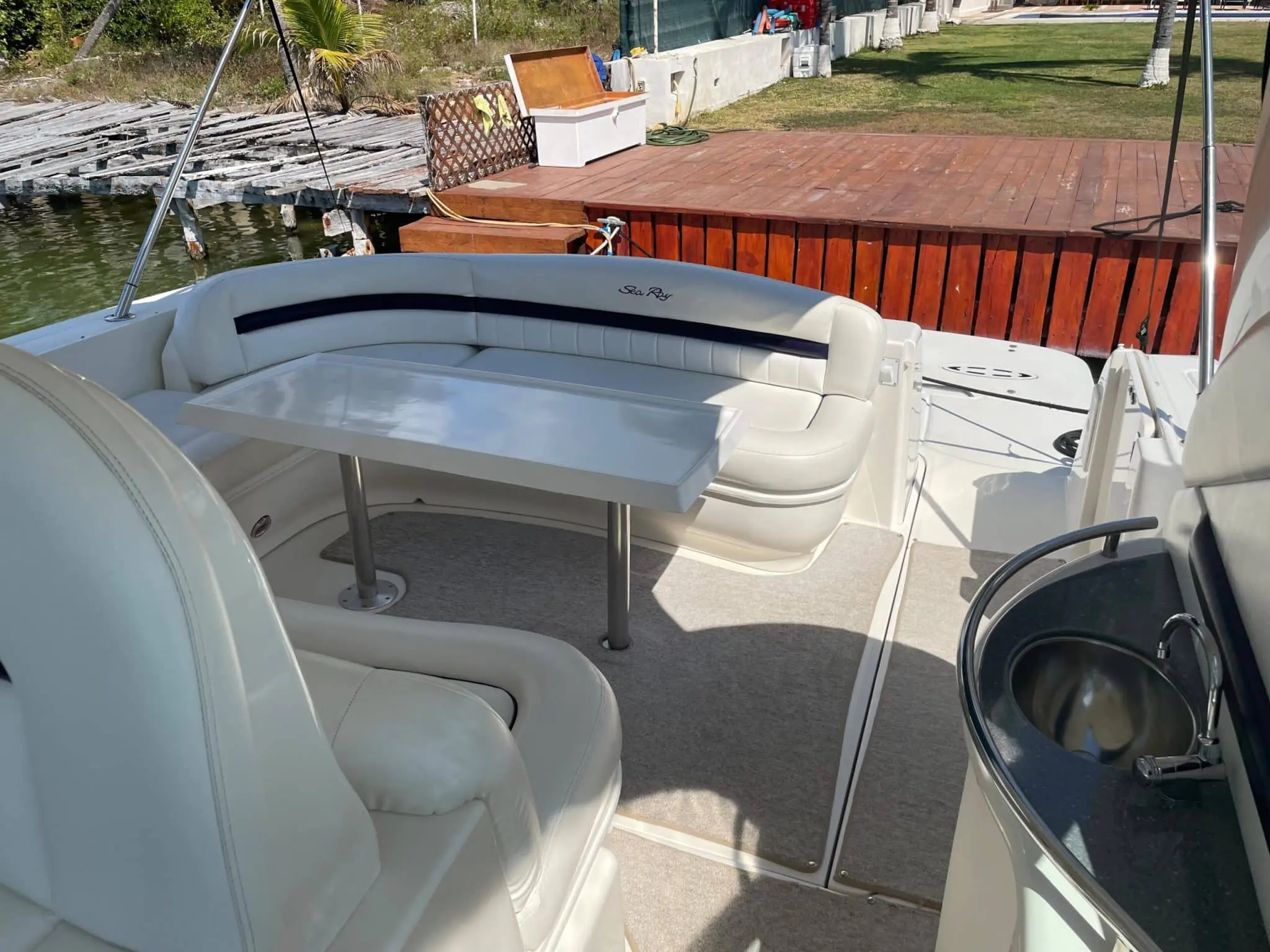 2007 Sea Ray sundancer 440