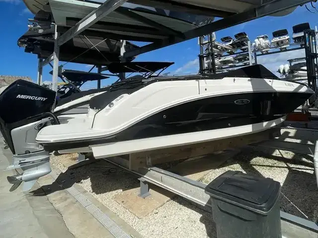 Sea Ray 250 Sdx