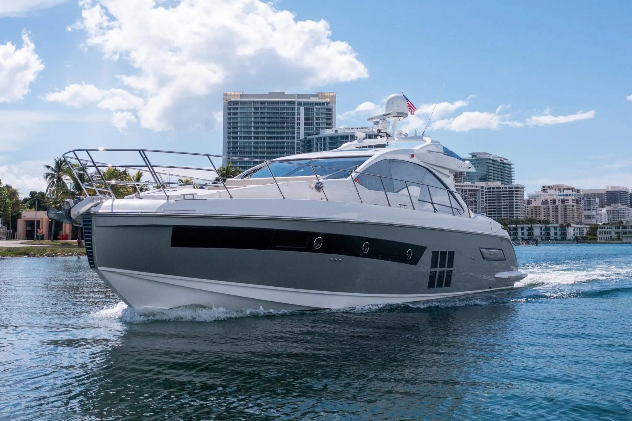 2015 Azimut 55 s