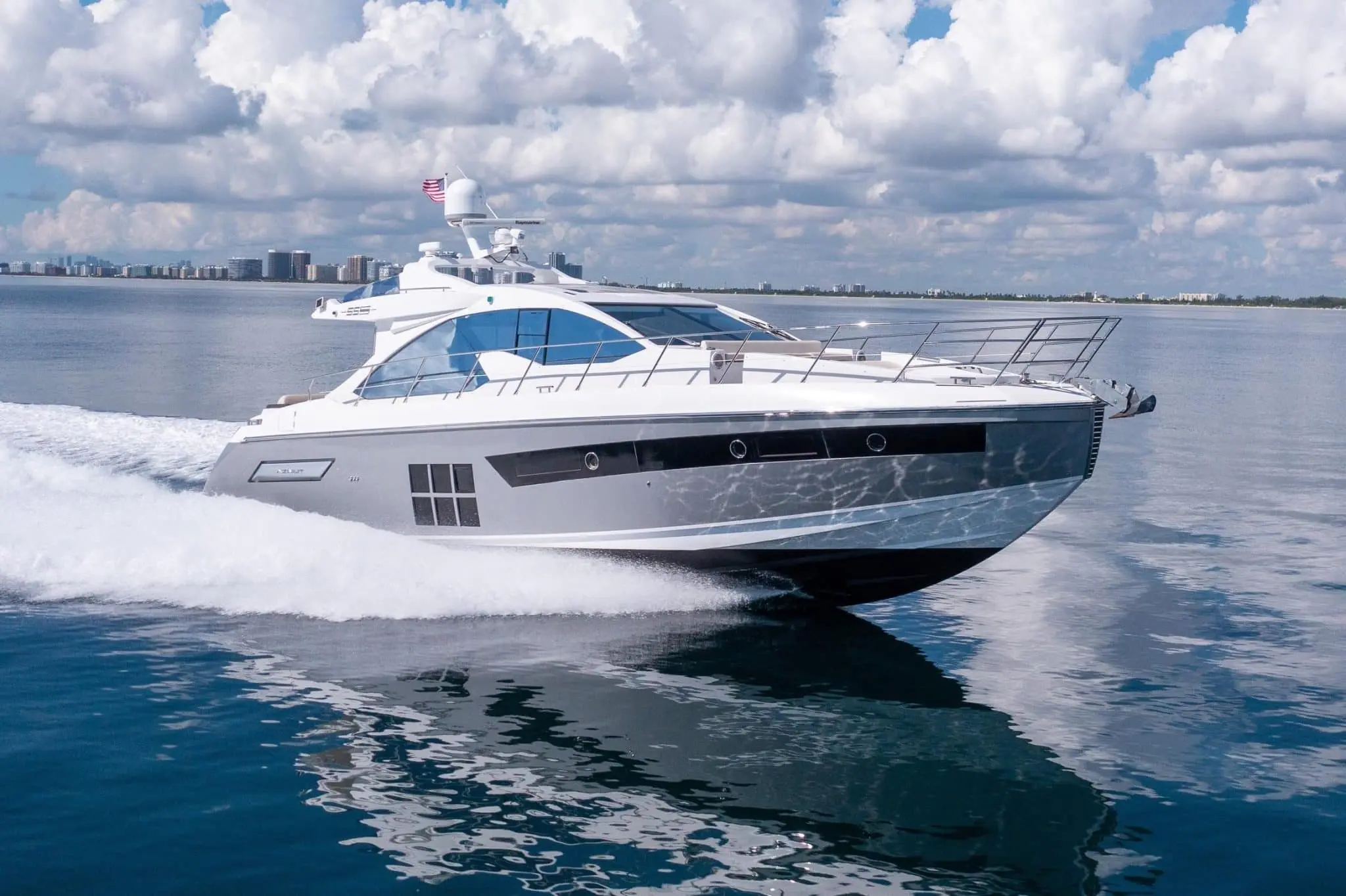 2015 Azimut 55 s