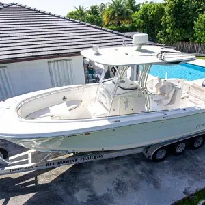 2015 Robalo R300 Center Console