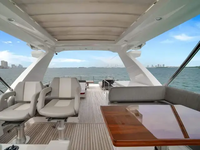 Azimut 66