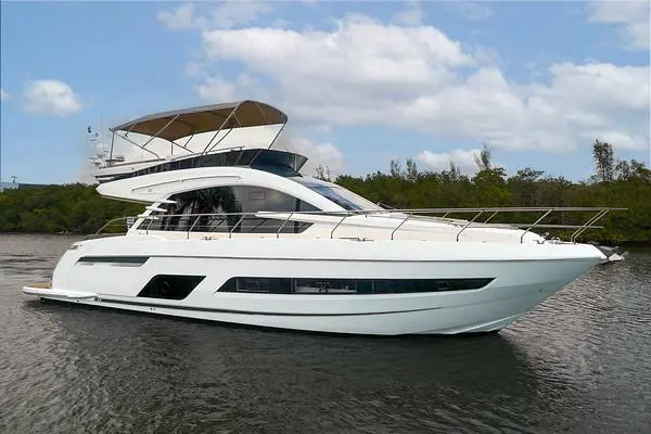 2017 Fairline squadron 53