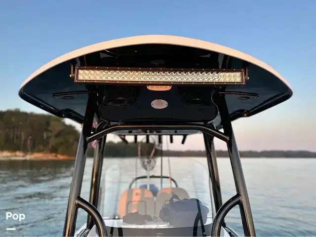 Sea Pro 248 Bay