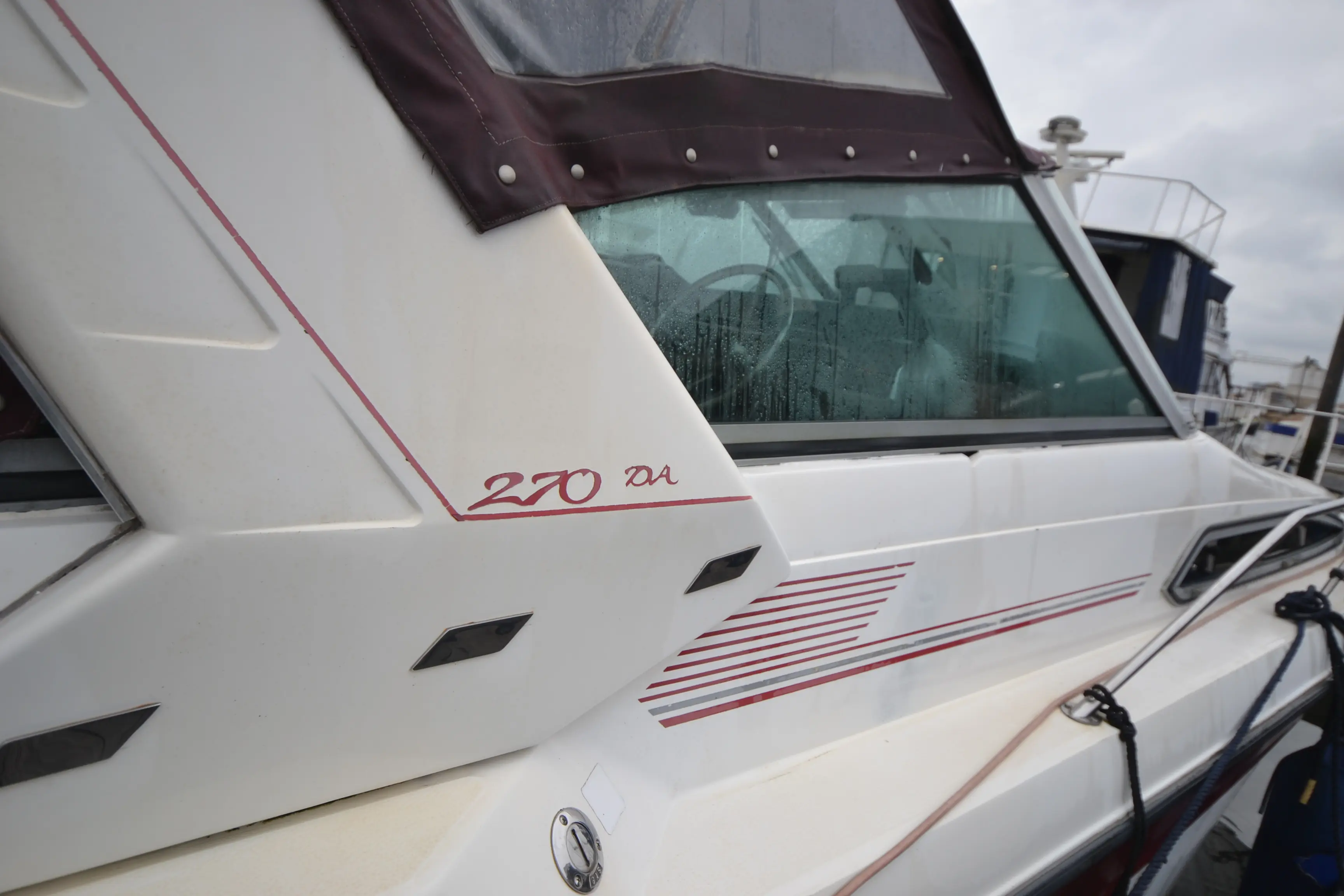 1990 Sea Ray 270 sundancer