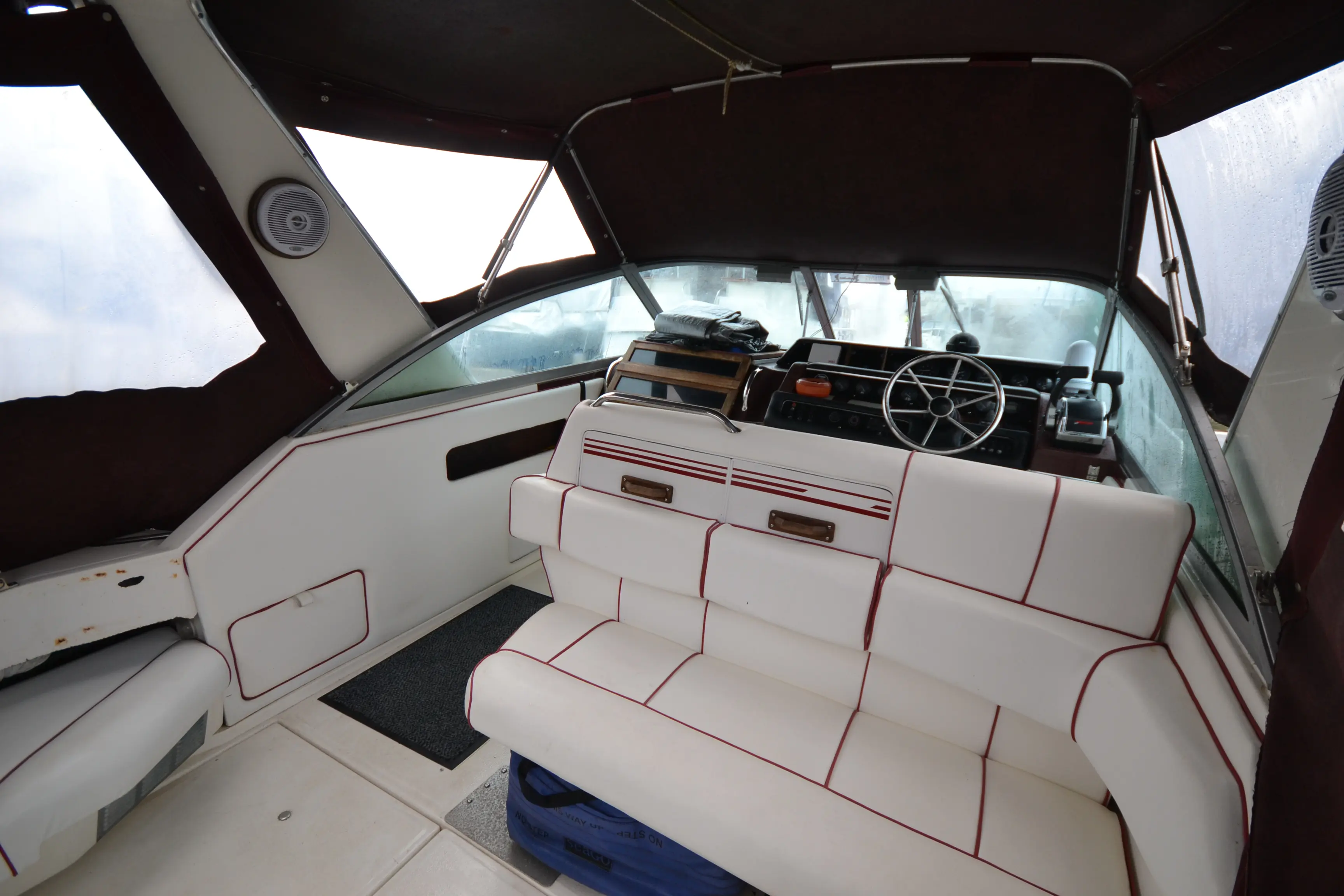 1990 Sea Ray 270 sundancer