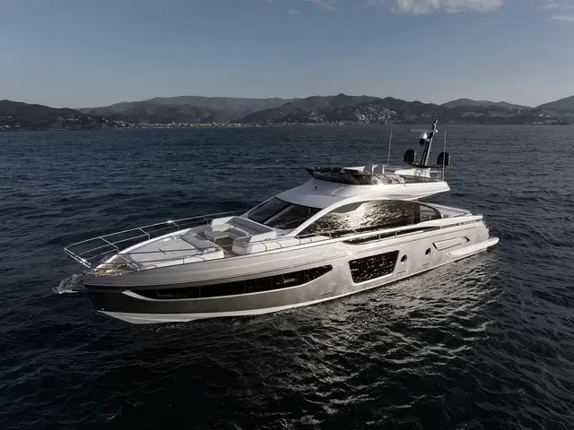 Azimut S7