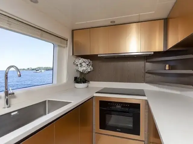 Terranova Yachts 85