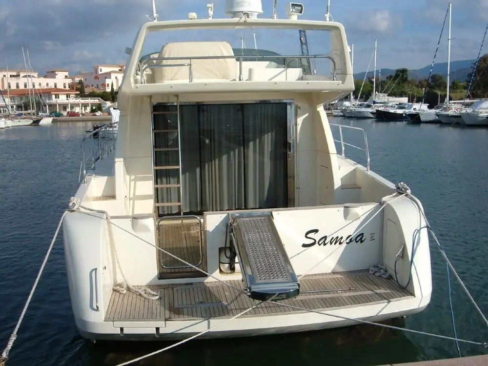 Bayliner 42