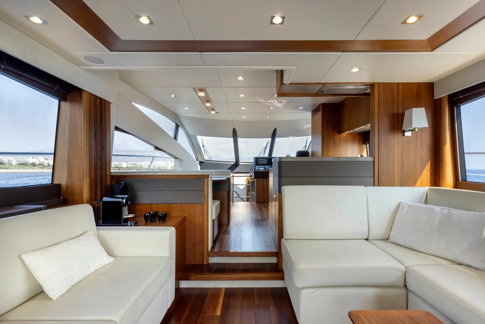 2016 Sunseeker manhattan 65