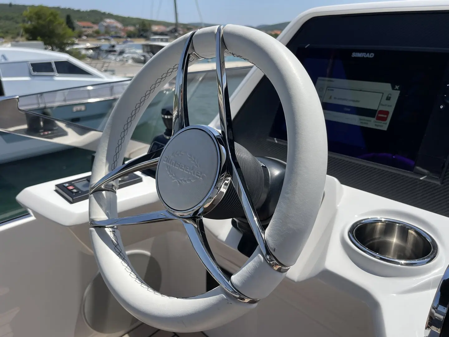 2021 Sunseeker 74 sport yacht xps