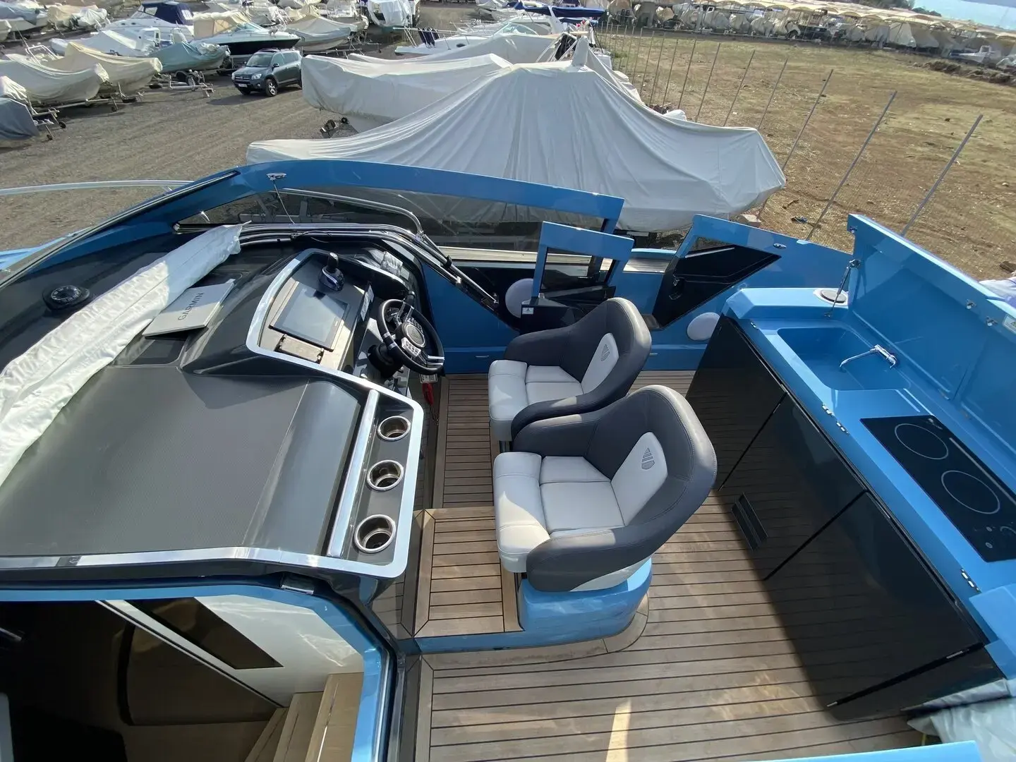 2021 Fairline f line 33