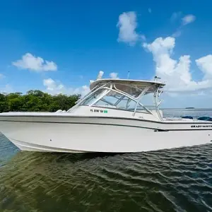 2014 Grady-White Freedom 335