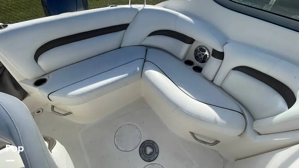 2012 Hurricane sun deck 2000