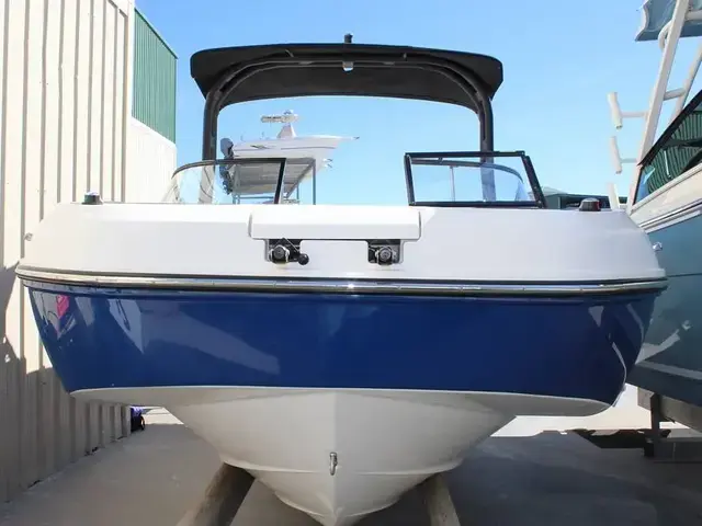 Bayliner Dx2200