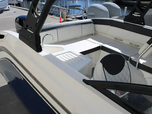 Bayliner Dx2200