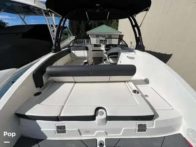 Bayliner Dx2200