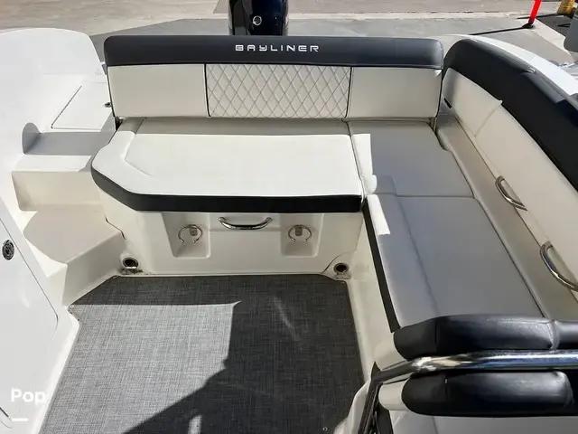 Bayliner Dx2200