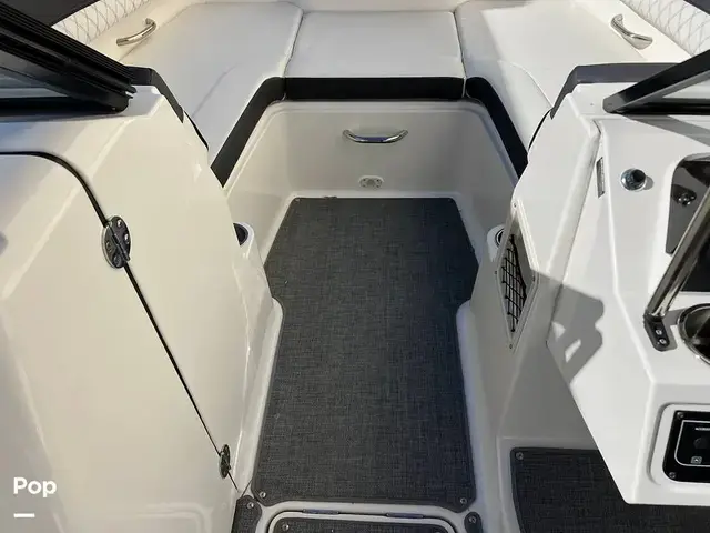 Bayliner Dx2200